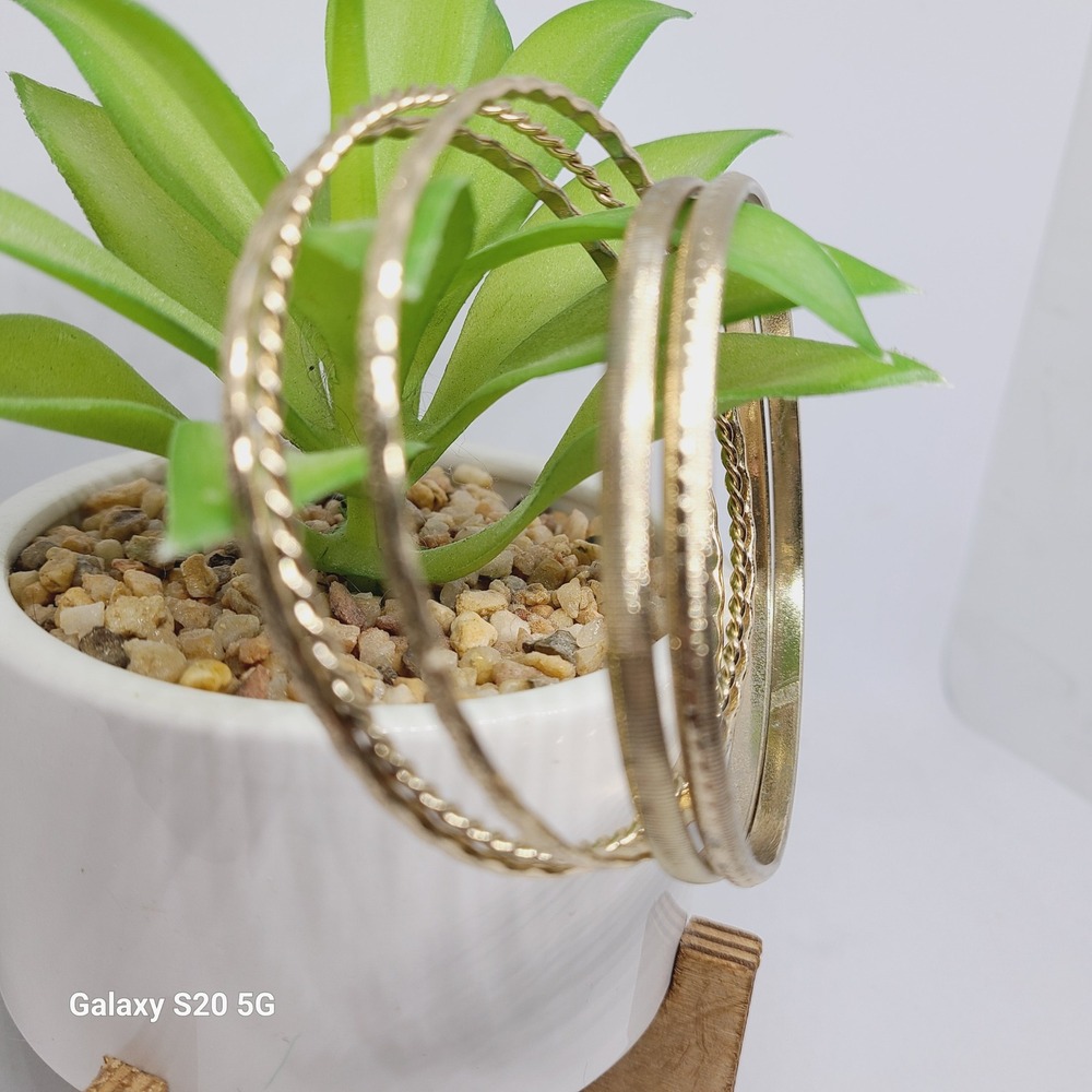 Gold Tone Bangle Bracelet Set of 5 Textured‎ Stacking Fashion Jewelry